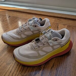 Salomon Ultra Glide 2 Rainy Day Freesia Hot Sauce Trail Runners Size 6.5